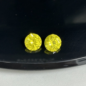 Gema Suelta de YAG Cultivada en Laboratorio, Corte Redondo de 5-10 mm, Granate Sintético de Yttrium Aluminio para la Fabricación de Joyas - Product Image 6