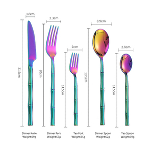 طقم أدوات مائدة فاخر من الفولاذ المقاوم للصدأ 304 مكون من 5 قطع بتصميم خيزران مع مقابض، يشمل شوكة وسكين وملعقة - Product Image 6