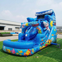 Toboggan aquatique gonflable commercial avec piscine intégrée, 18 pieds, modèle « Attaque de requin », en PVC professionnel, pour la location
