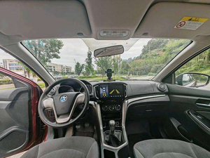 Voitures d'occasion JX Auto <span class=keywords><strong>Venucia</strong></span> T70-Ruixing Edition, conduite à gauche, sièges en cuir, moteur 2.0L essence, <span class=keywords><strong>SUV</strong></span> d'occasion en Chine - Product Image 5