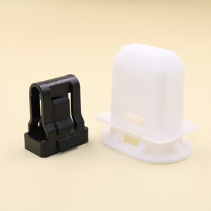 Universal Seat Nylon <b>Clips</b> Black And White For Buick Byd Great Wall Excelle Cruze Corolla Regal Replacement Repair Parts - Product Image 1