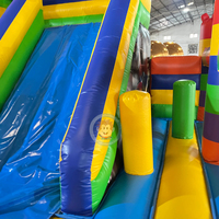 Parc gonflable Super-héros Avengers à louer pour fêtes, château gonflable avec toboggan pour enfants