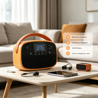 Radio AM/FM portable à effet bois avec lecteur MP3, poignée en cuir et double alimentation