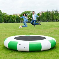 Plateforme de saut gonflable pour jeux d'obstacles d'aventure, équipement de parc, trampoline aquatique gonflable en PVC pour l'extérieur
