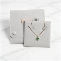 Pochette à bijoux de luxe rose Talent, emballage carré pour présentation de colliers