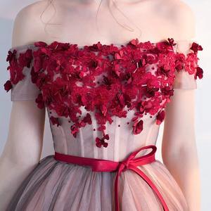 Elegante Vestido de Encaje a la Rodilla para Fiesta de Noche y Quinceañera con Flores y Tutú Corto para Graduación - Product Image 5