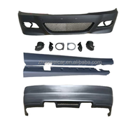 Pièces d'accessoires automobiles pour Série 3 E46 : Jupes latérales et pare-chocs pour kit carrosserie E46, kit de conversion style M3, pièces auto