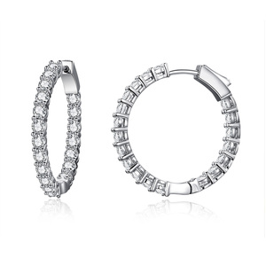 Boucles d'oreilles créoles classiques en zircon serties de zircons, en alliage, pour femme, cadeau, plusieurs options de couleurs - Product Image 3
