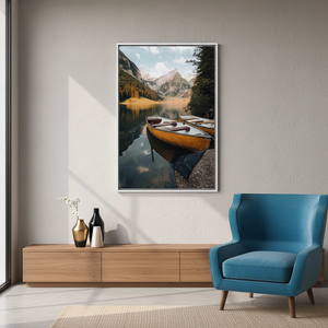 Impression sur toile Bateau sur lac de montagne : Décoration murale bohème avec photographie naturelle, toile encadrée blanche - Product Image 3