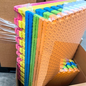 Prodotti all'ingrosso Foam EVA Puzzle tappetino da <span class=keywords><strong>gioco</strong></span> per bambini tappetino inginocchiato personalizzato - Product Image 1