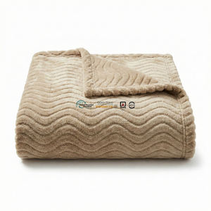 ผ้าห่มกำมะหยี่ 3 มิติ แบบแจ็คการ์ด เนื้อนุ่ม อุ่นสบาย เหมาะสำหรับโรงแรมหรู ห้องออกกำลังกาย และห้องพักฟื้นเพื่อสุขภาพ - Product Image 1