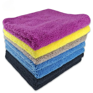 Serviette microfibre NIKO 40*40CM sans bords, à poils courts et longs, pour séchage de voiture et detailing automobile - Product Image 1