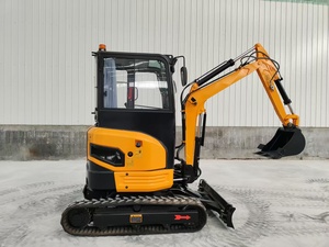 El OEM aceptó la miniexcavadora <span class=keywords><strong>de</strong></span> 3,5 toneladas con chasis retráctil y orugas <span class=keywords><strong>de</strong></span> acero <span class=keywords><strong>para</strong></span> alquiler - Product Image 2
