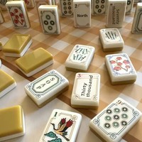 Современный креативный оптовый набор мини-плиток для маджонга с золотым принтом «Летающий журавль», гравированные индивидуальные элементы для семейных вечерних игр в помещении