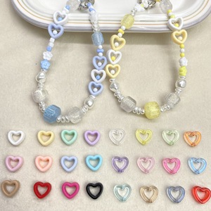 Perles acryliques transparentes de couleur unie en forme de cœur creux, perles à trou droit pour DIY, accessoires faits à la main pour chaînes de téléphone portable et pendentifs - Product Image 3
