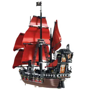 Creative 1150pcs blocks The Queen Anne's Revenge Ships Model Building BlocksToys For Children Gifts