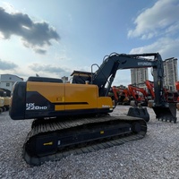 Excavatrice d'occasion Hyundai 220HD économique à faible entretien pour la rénovation agricole, la construction routière et le creusement de fossés