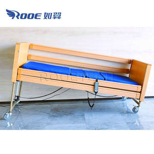 BAE509 سرير خشبي للعناية الكهربائية للمستشفيات والمنزل مع عمود رفع للمرضى - Product Image 4