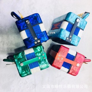 Accordéon pour enfants 7 touches 2 basses, instrument de musique jouet pour enfants de 5 à 7 ans, couleurs bleu royal, bleu ciel, rouge, vert, origine Yiwu - Product Image 3