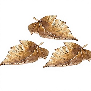 Ensemble de 3 plats de service en forme de feuille, qualité supérieure, aluminium, pour fruits secs, usage domestique et hôtelier - Product Image 1