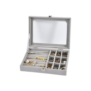 Boîte de rangement à bijoux en velours avec couvercle transparent anti-poussière, nouveau style, pour bagues, boucles d'oreilles, colliers - Product Image 1