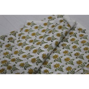 Tela de Algodón Estampada a Mano al por Mayor, Tela de Algodón Ligera, Tela Floral Hecha a Mano en India para Confección de Vestidos para Niñas - Product Image 2