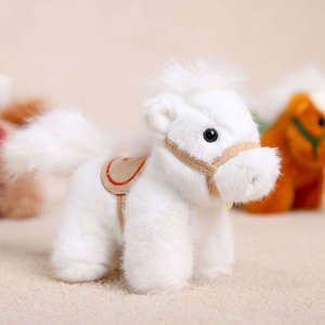 Lindo Llavero de Peluche de Caballo Bebé, Colgante Realista con Temática Ecuestre, Amuleto de la Suerte para Bolsos, Juguete de Pony Estilo <span class=keywords><strong>Nacional</strong></span> - Product Image 4