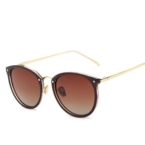 Gafas de Sol Polarizadas Redondas de Metal para Mujer, con Protección UV400 Cat.3, Diseño Moderno y de Alta Calidad - Product Image 5