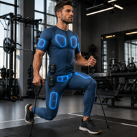 Professioneller EMS-Jumpsuit für Herren, Yoga-Set mit 7 Zonen, Dual-Control-Wassersprühfunktion, Puls-Bodybuilding-Fitness-Bekleidung, Activewear-Shop