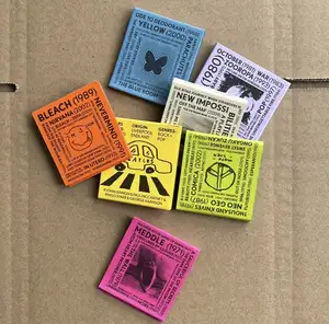 Allumettes pour cigares livres d'allumettes personnalisés comme cadeaux de Promotion boîte de papier domestique Match boîte d'allumettes de dessin coloré personnalisé