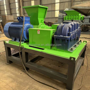 Machine de broyage, de lavage, de séchage et de granulation de matériaux souples en plastique, broyeur à vis pour ruban d'irrigation goutte à goutte pour sacs en tonneaux - Product Image 2