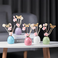 Vente en gros de bâtons de diffuseur d'anche en céramique de fleur bouteille de parfum ensemble de diffuseur de parfum de maison de luxe avec boîtes d'emballage