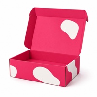 Boîte d'expédition en carton personnalisée à blocs de couleur pour collections de vêtements de sport, kits de bienvenue pour clubs de fitness et cadeaux de bien-être