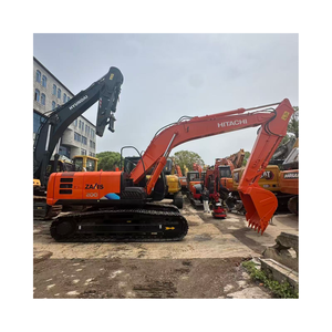 Excavatrice sur chenilles Hitachi ZX200 d'occasion, 20 tonnes, hydraulique, pour travaux de terrassement et de construction - Product Image 1