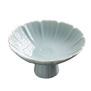 Mini Lotus <b>Petal</b> Stemmed Plate Porcelain Fruit Platter Simple Style Party Use - Product Image 5