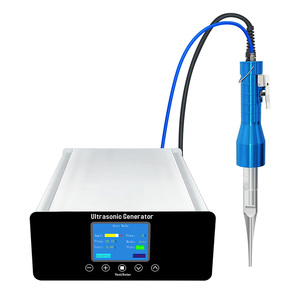Produttore 28khz 300W titanio corno ad ultrasuoni <span class=keywords><strong>macchina</strong></span> di saldatura a punti ad ultrasuoni per PE/PP/PA - Product Image 1