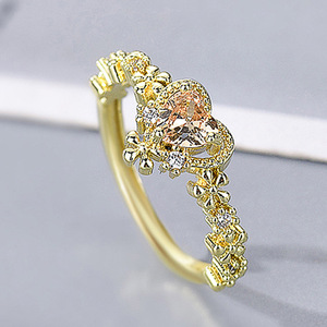 Anello Floreale a Cuore per Donne, Gioiello da Dito Romantico e alla Moda - Product Image 3