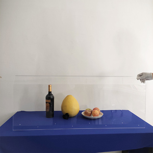 Escudo protector de escritorio acrílico montado en <span class=keywords><strong>Tornillo</strong></span> Protector vertical grande para estornudos Hoja de plástico Protector para estornudos Paneles protectores para cajero - Product Image 1