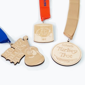 Medalla de madera personalizada para finalistas de maratón, transparente, duradera, hecha a mano, con grabado y estampado a color, venta al por mayor del fabricante - Product Image 5