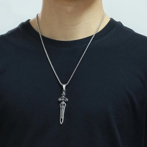 Deslustre hombres libres joyería Acero inoxidable patrón Vintage diseño Cruz espada colgante - Product Image 4