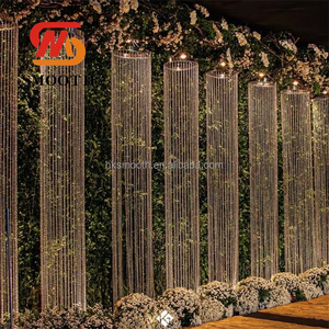 Elegante Lámpara de Araña de Acrílico con Cuentas Colgantes para Decoración de Techos Redondos en Bodas y Eventos - Product Image 1