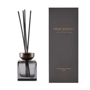 wholesale private logo 150ml wooden top gray rattan reed diffuser bottle with gift box for home fragrance and hotel air fresh