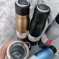 Bouteille d'eau sport isotherme en acier inoxydable, anti-fuite, avec cordon de transport