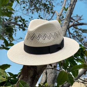 <span class=keywords><strong>Sombrero</strong></span> Panamá Tejido a Mano con Tres Partes de Paja, <span class=keywords><strong>Sombrero</strong></span> <span class=keywords><strong>Fedora</strong></span> de Ala Ancha para Hombre y <span class=keywords><strong>Mujer</strong></span>, <span class=keywords><strong>Sombrero</strong></span> de Paja Clásico Blanco - Product Image 1