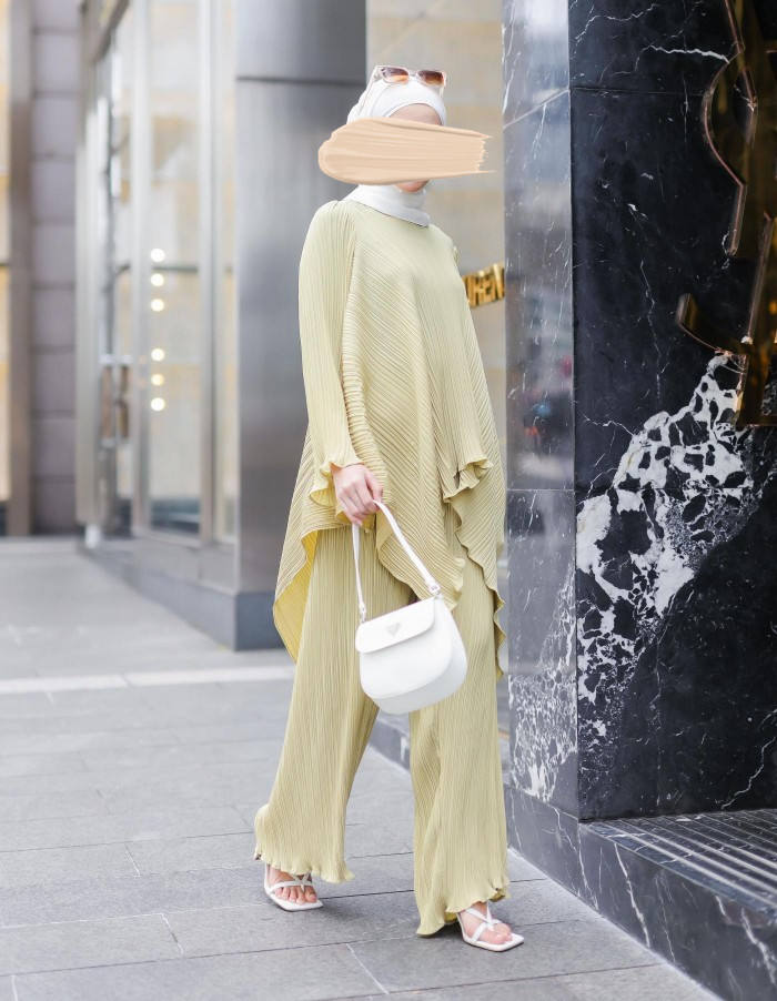 สีเหลือง