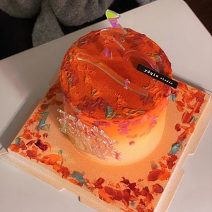 Ensemble de décoration de gâteau en acrylique irisé, quatre pièces, pour anniversaires - Product Image 3