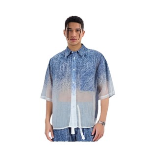 <span class=keywords><strong>Chemise</strong></span> <span class=keywords><strong>Homme</strong></span> 106G d'été perlée légère et respirante <span class=keywords><strong>en</strong></span> denim de haute qualité à texture dégradée, coupe ample, ODM, tendance, semi-transparente, effet délavé - Product Image 1