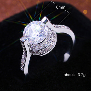 Anello con Cristallo Fluttuante per Donne, Accessorio Minimalista Elegante per Uso Quotidiano e Feste - Product Image 5