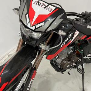 Motocicleta Todoterreno de Alto Rendimiento con Motor de Gasolina de 4 Tiempos y 200-400 CC, Transmisión por Cadena - Product Image 1