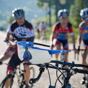 Gafas de Sol Unisex Anti-UV para Ciclismo 2026, Gafas Polarizadas para Deportes al Aire Libre, Fotocromáticas que Cambian de Color de Día y de Noche - Product Image 2